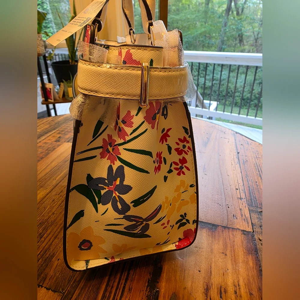 💥SALE💥 Kate Spade Garden Bouquet Medium Satchel – NWT - Picture 8 of 10
